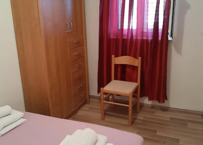 Miro Apartmán *